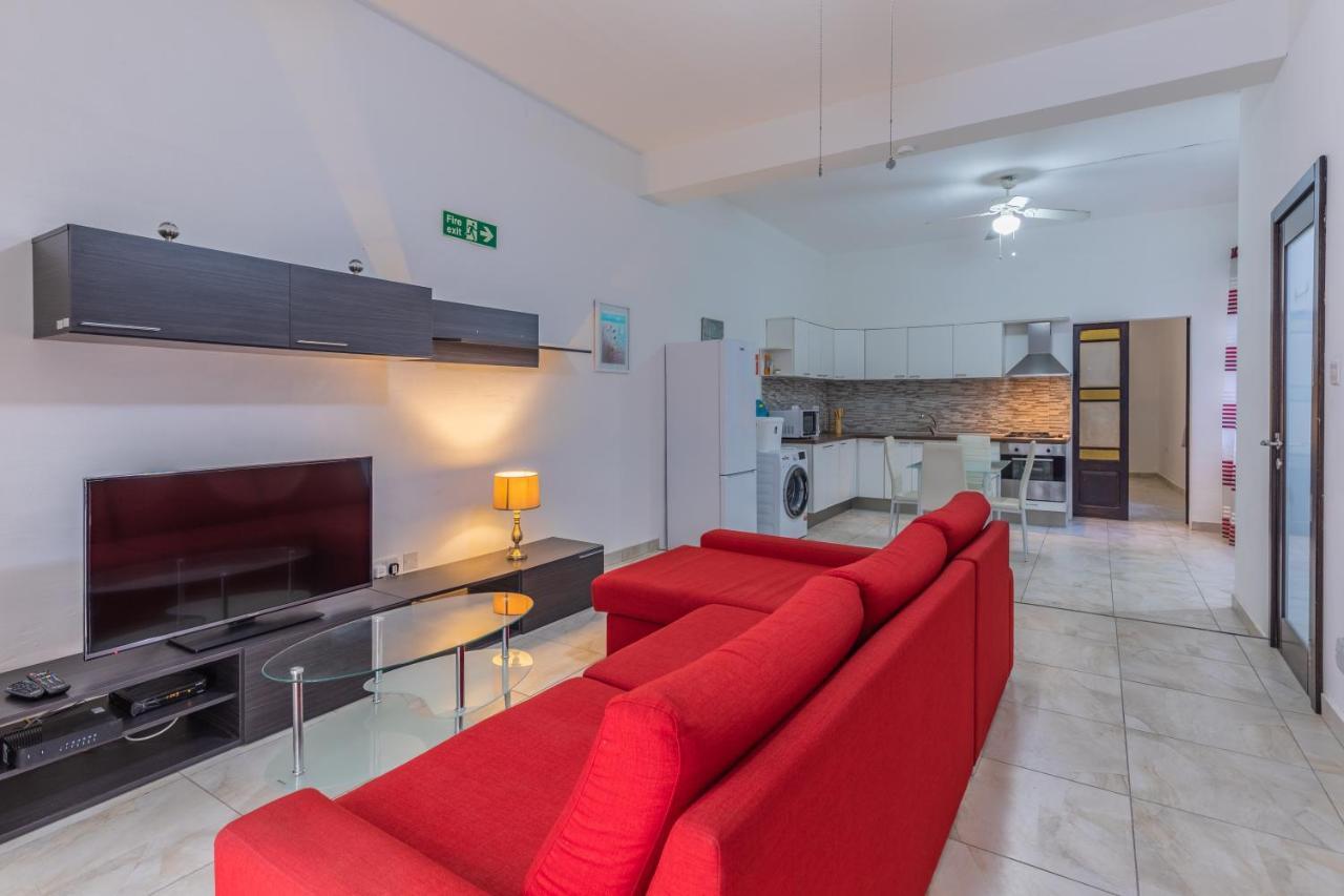 Bormla - Comfortable Two Bedroom Apartment Cospicua Exterior photo